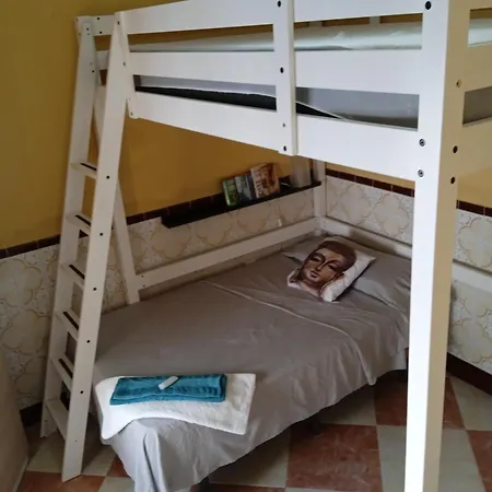 Homestay Ikigai House Seville